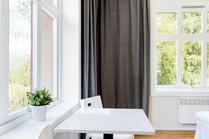 Room 14 of 30