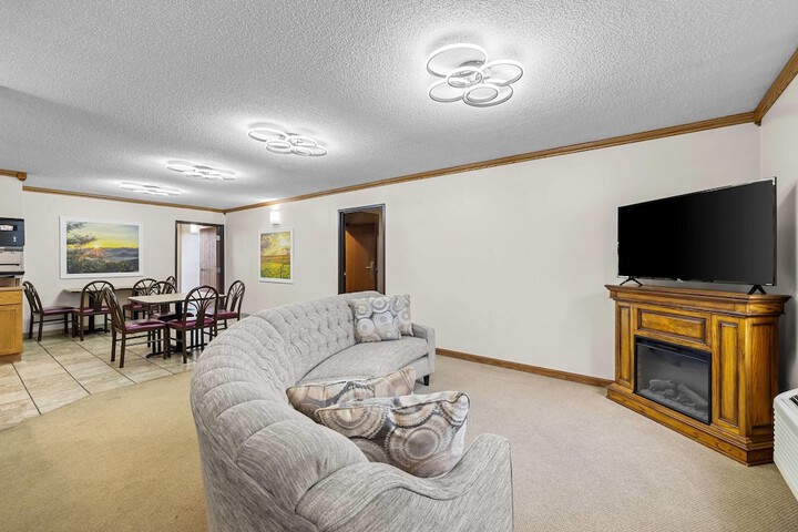 Hotel Interior 4 of 58