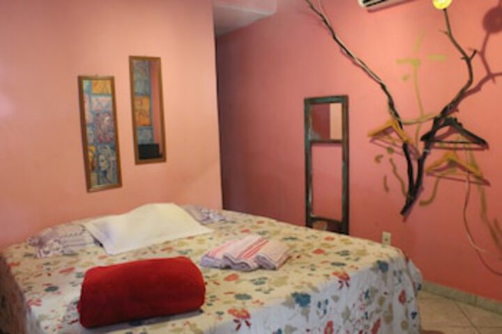 Room 7 of 114