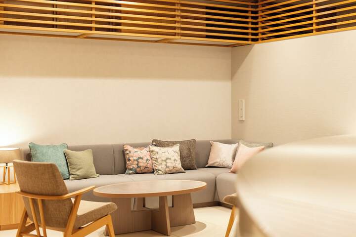 Hotel Interior 11 of 177