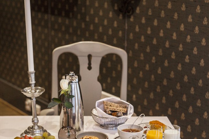 Breakfast/Coffee Service 54 of 63