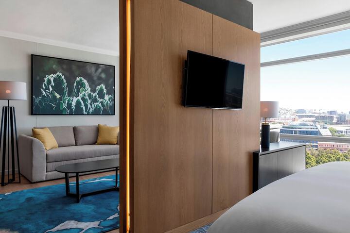 Room 20 of 143