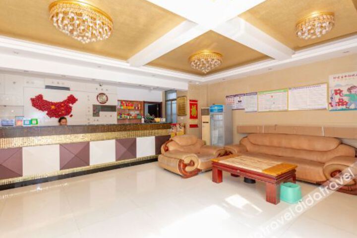 Hotel Interior 8 of 17