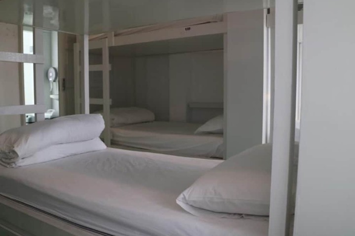 Room 8 of 38