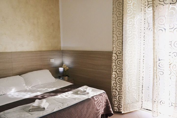 Room 42 of 71