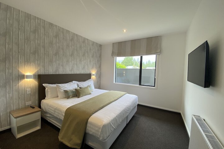 Room 7 of 25