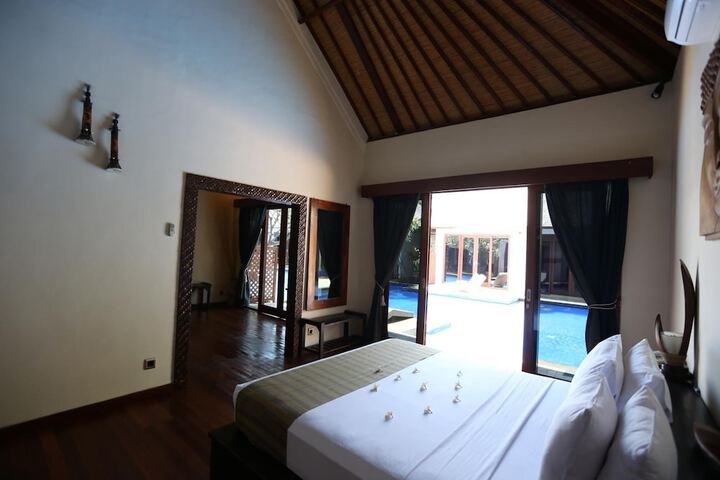 Room 14 of 57