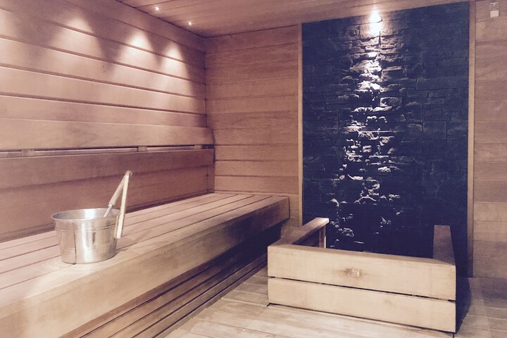 Spa 14 of 33