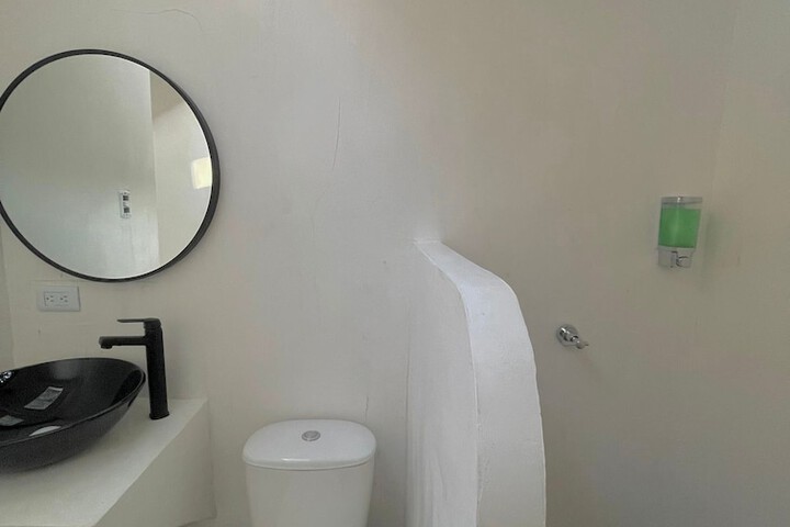 Room 25 of 31