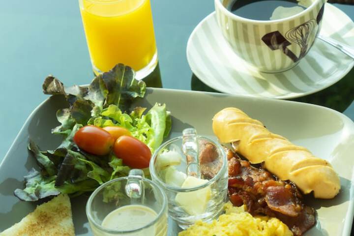 Breakfast/Coffee Service 67 of 87