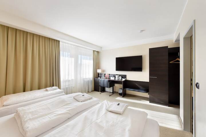 Room 19 of 45
