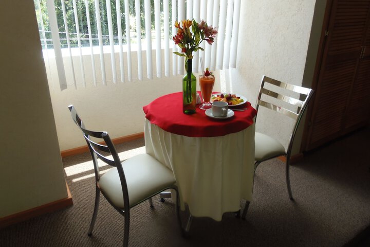 Dining Photos