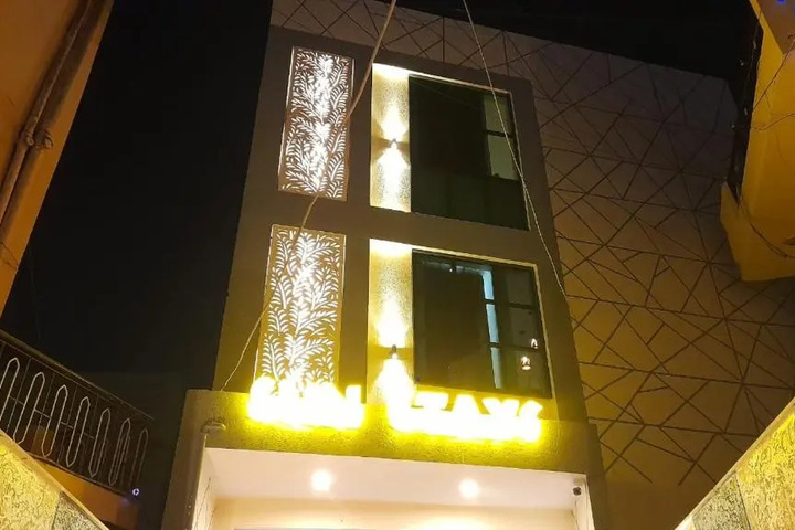 Hotel Sunstays Oppsite Bus Stand
