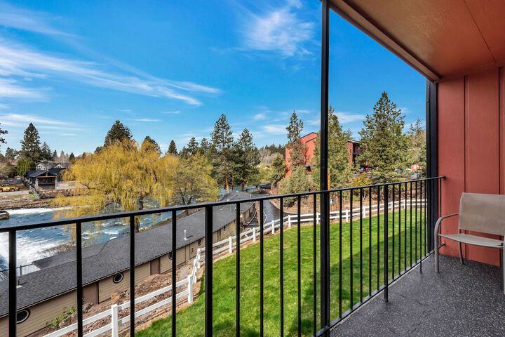 Terrace/Patio 281 of 398
