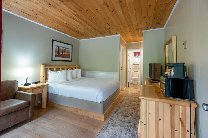 Room 19 of 225