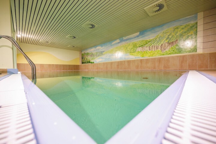Hotel with Pool