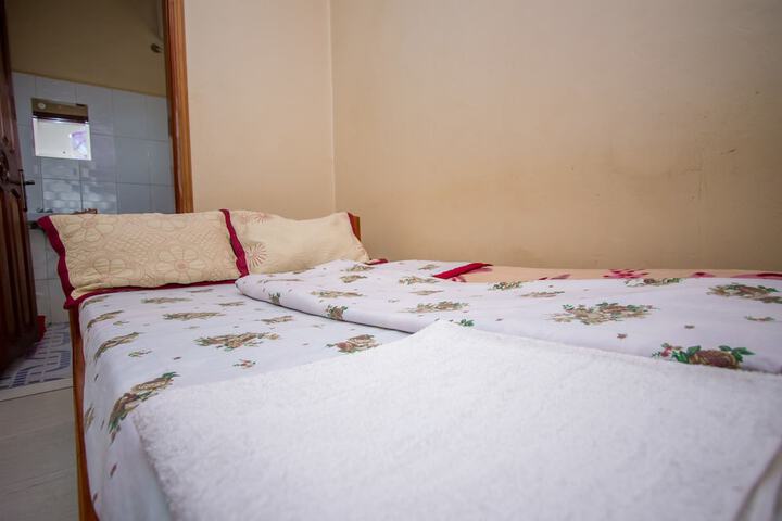 Room 16 of 47