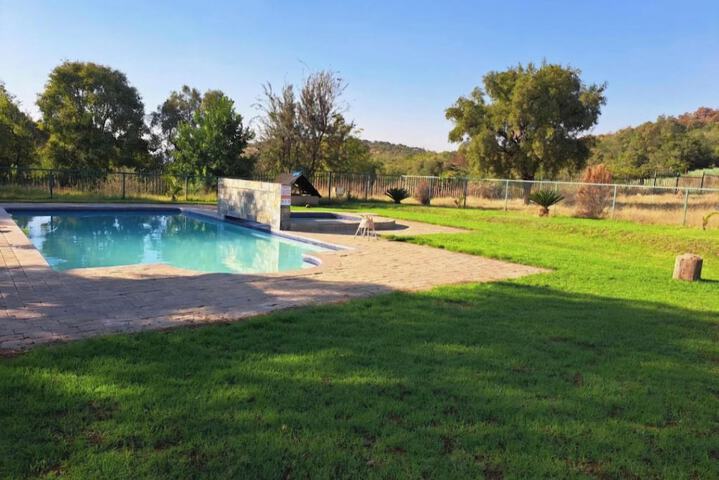 Pool 6 of 16