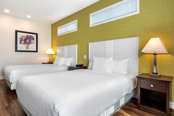Room 21 of 66