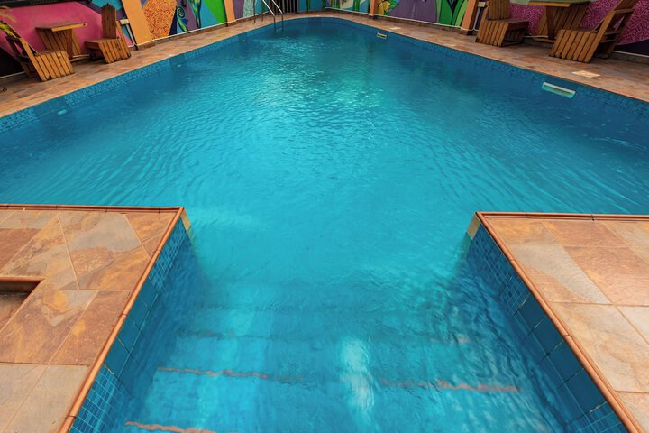 Pool 96 of 130
