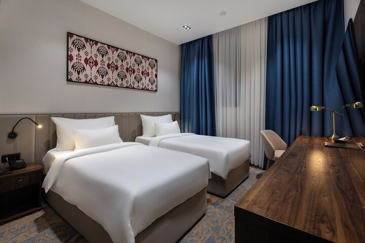 Room 9 of 55