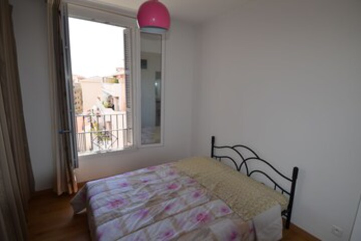 Room 10 of 10