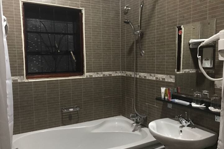 Room 12 of 13