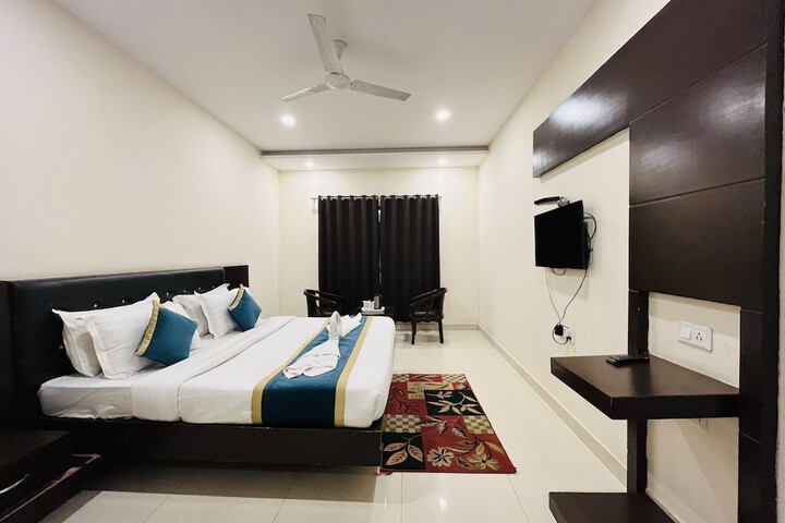 Room 36 of 61
