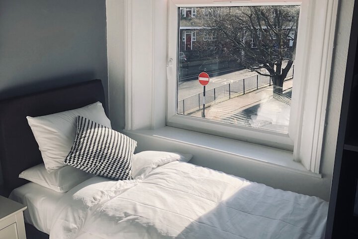 Room 8 of 75