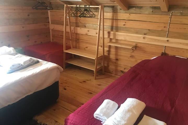 Room 4 of 13