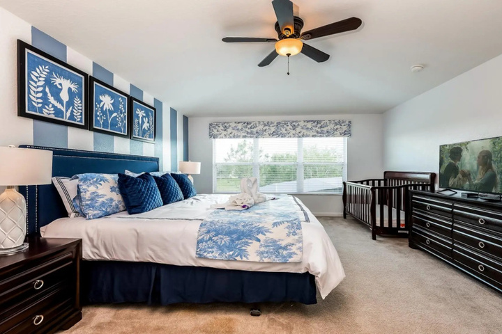 Room 4 of 22