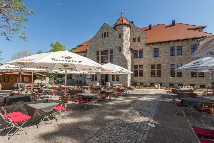 Waldschlösschen Wangen in Nebra