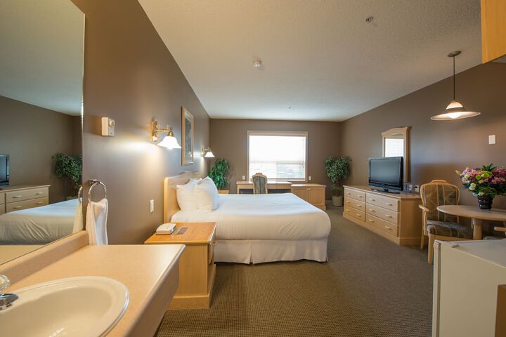 Room 14 of 33