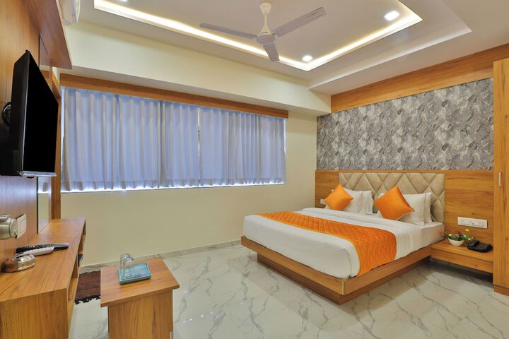 Room 32 of 56