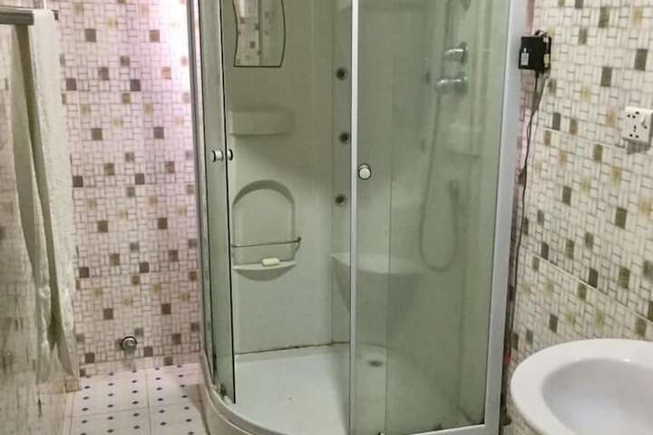 Room 14 of 20