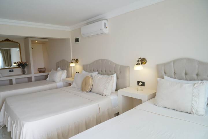 Room 33 of 59