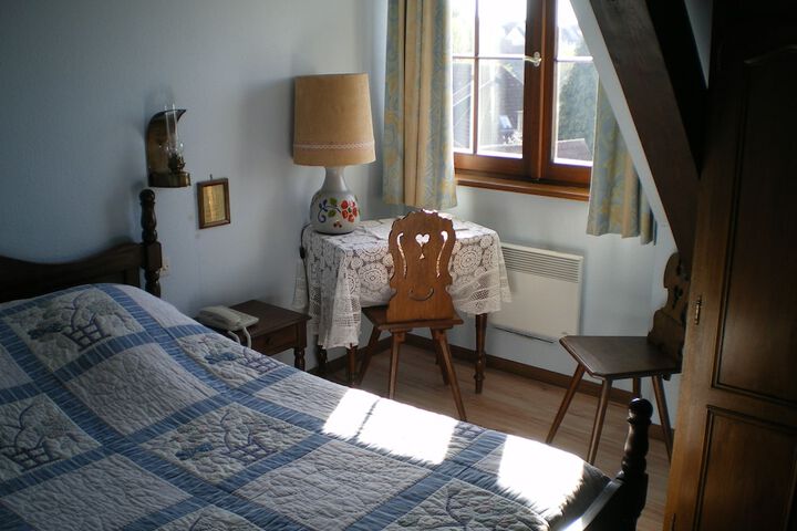 Room 3 of 35
