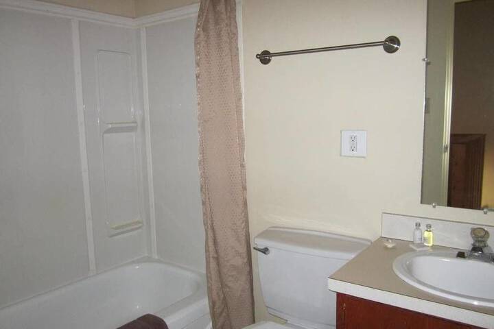 Room 31 of 34