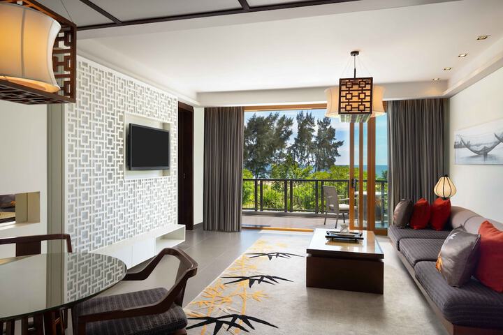 Room 42 of 252