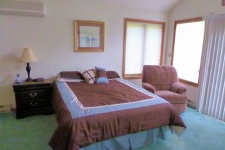 Room 6 of 23