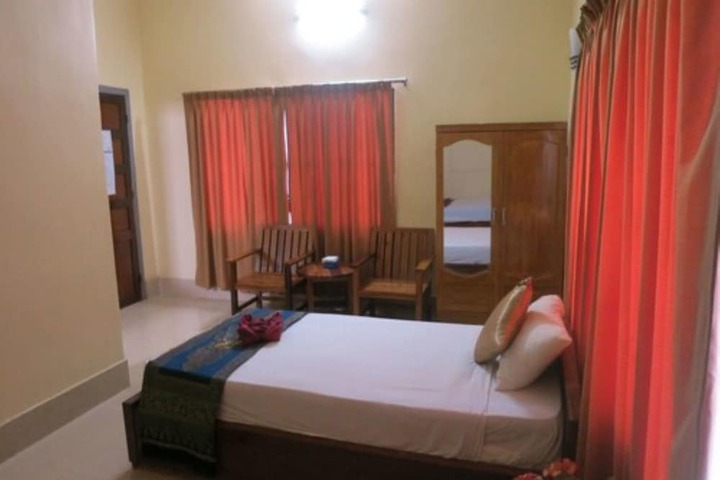Room 14 of 42