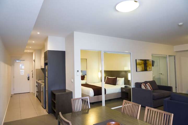 Room 9 of 36