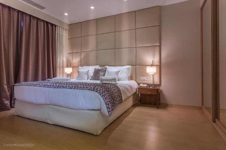 Room 14 of 46