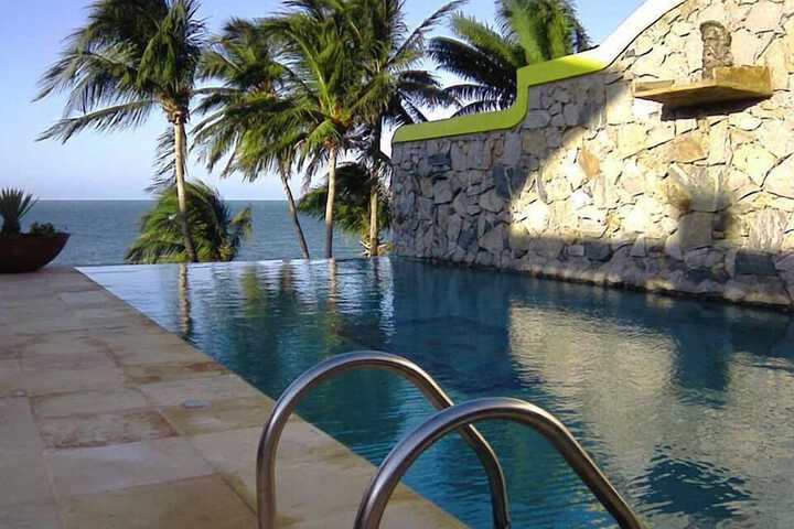 Pools & Facilities