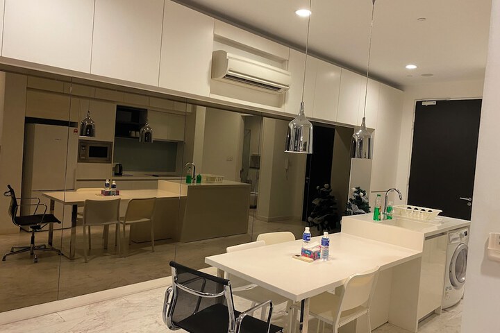 Room 42 of 113