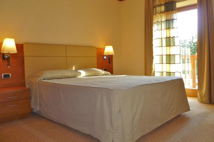 Room 14 of 52