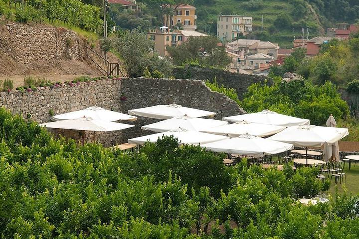 Terrace/Patio 16 of 36