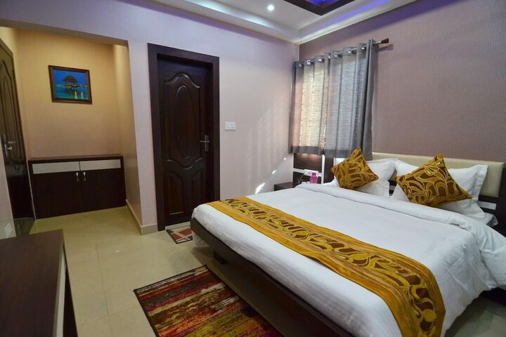 Room 8 of 21