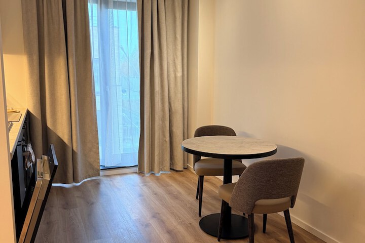 Room 19 of 28