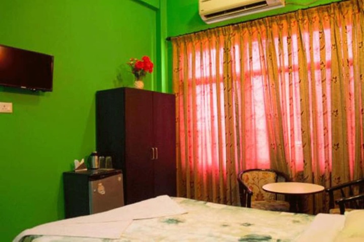 Room 14 of 41